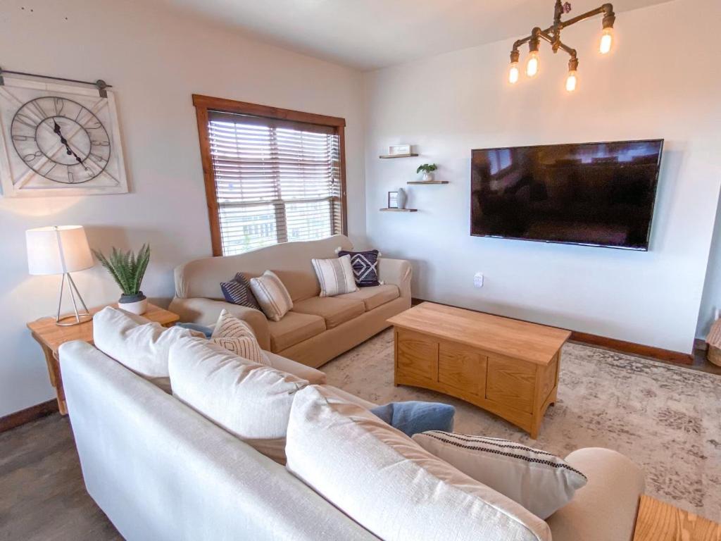 Remodeled Ski In-Out - 305 Soaring Eagle - Luxury! Dunmore Exterior photo