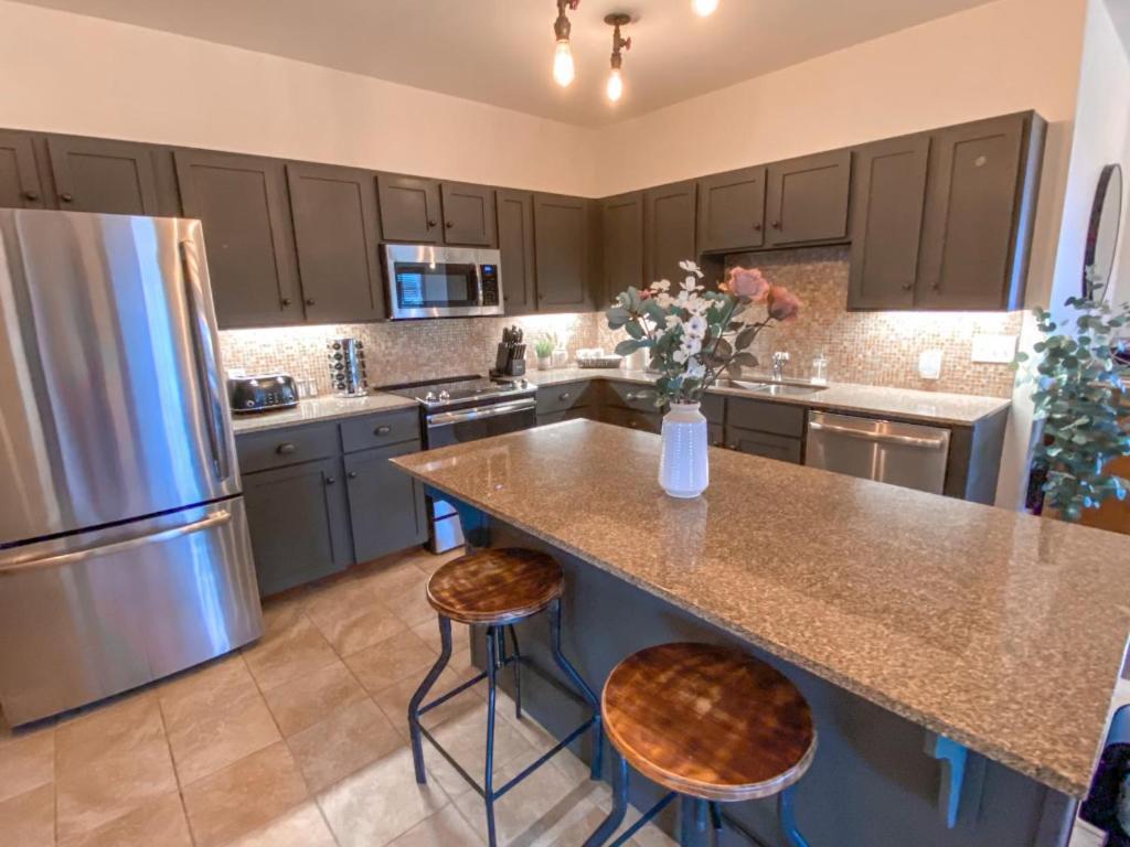 Remodeled Ski In-Out - 305 Soaring Eagle - Luxury! Dunmore Exterior photo