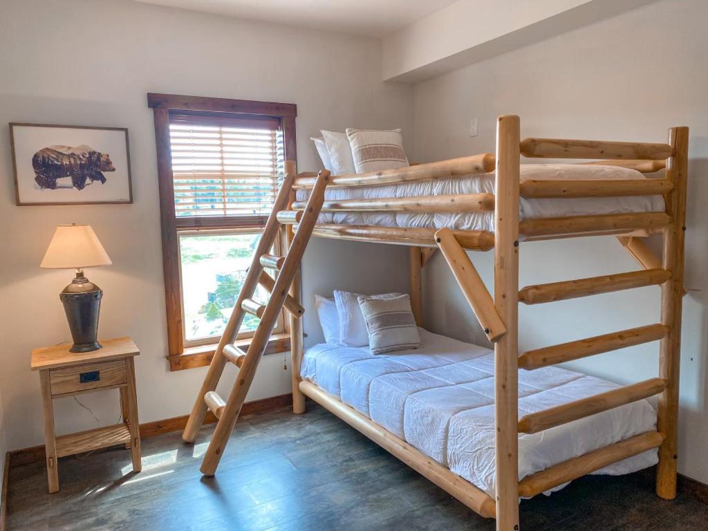 Remodeled Ski In-Out - 305 Soaring Eagle - Luxury! Dunmore Exterior photo