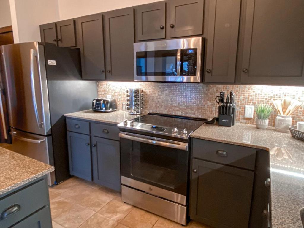 Remodeled Ski In-Out - 305 Soaring Eagle - Luxury! Dunmore Exterior photo